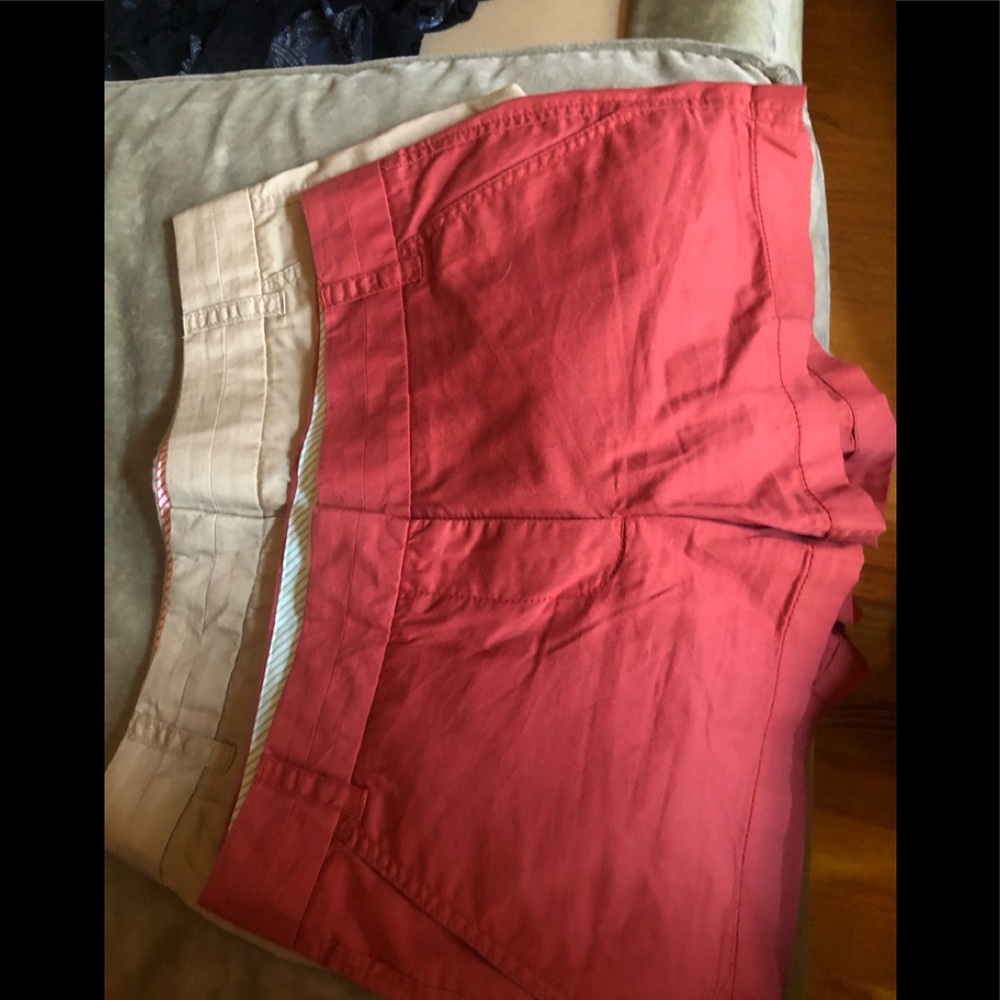 2 pairs of shorts